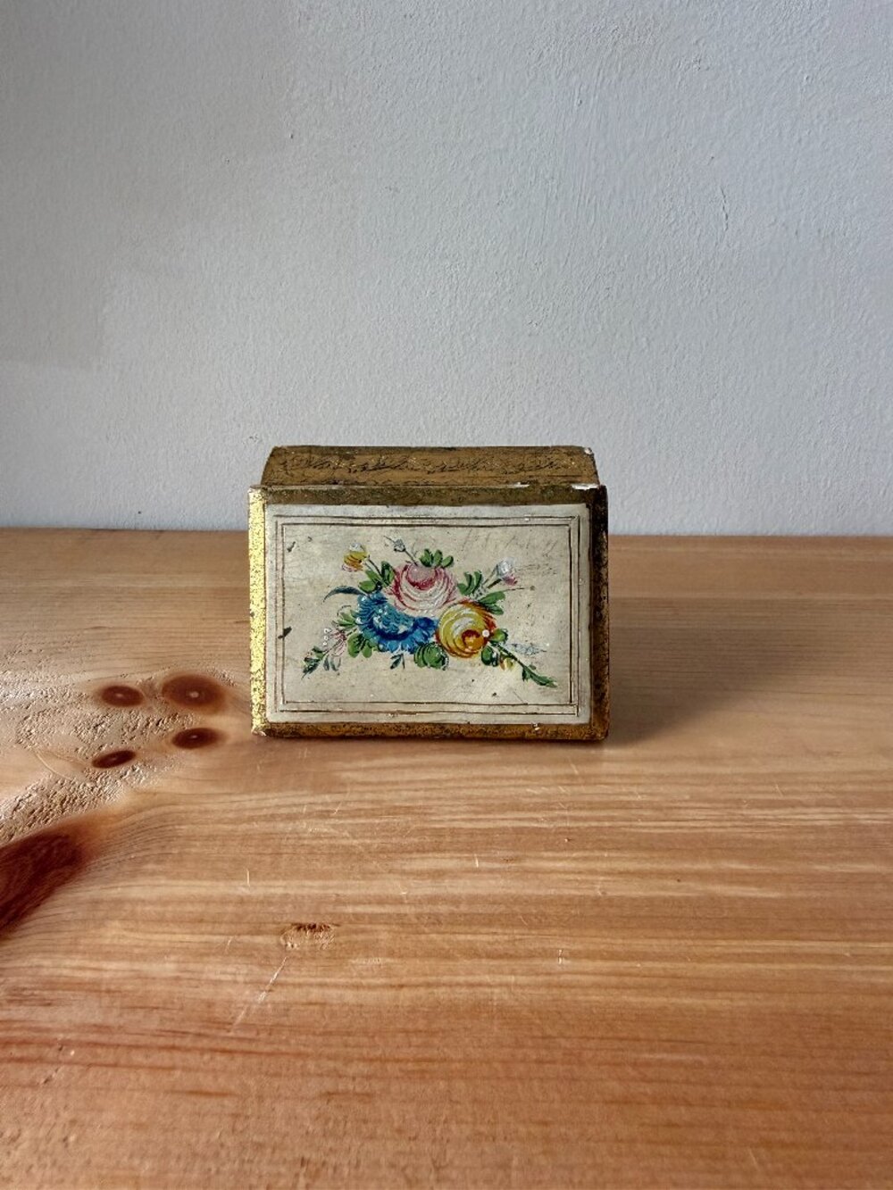 Vintage Italian Florentine Giltwood Matchbox Holder | Small Gold Trinket Box